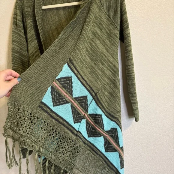 Altar'd State Sage Green Knit Cardigan with Fringe and Pockets - S - Picture 8 of 14